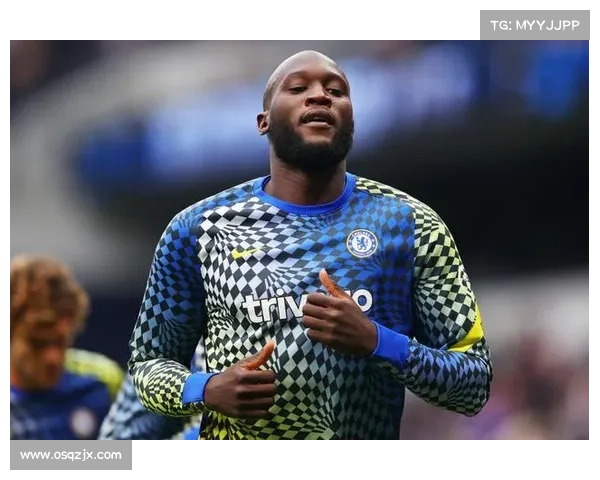 卢卡库加盟曼联背后的抉择历程与命运转折